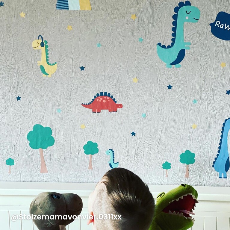 Dinosaurier Wandsticker Kundenfoto im Kinderzimmer