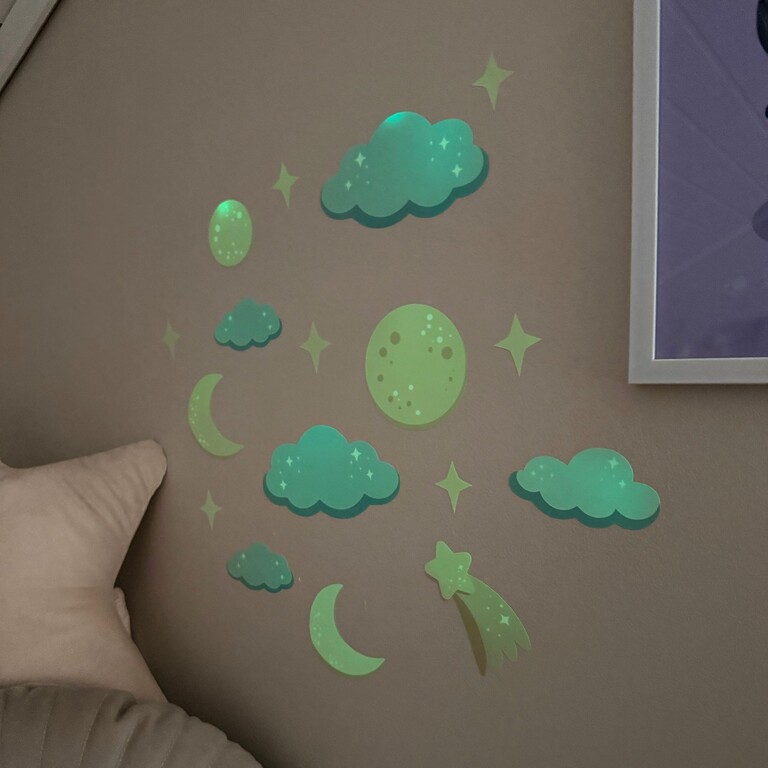Nachthimmel Wandsticker leuchten im Dunkeln im Kinderzimmer